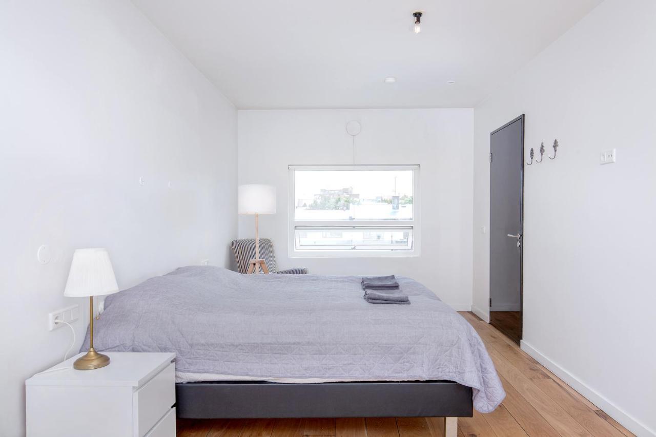 Penthouse Apartment On The Main Shopping Street Reykjavík Exterior foto